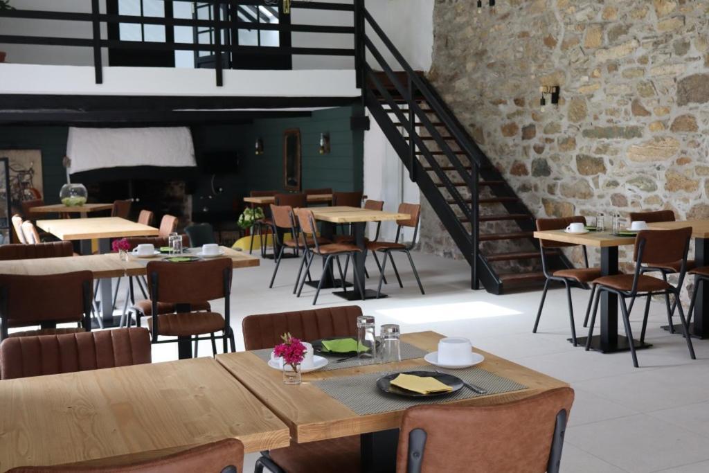 Le Relais De Porz Morvan Plomodiern Ngoại thất bức ảnh